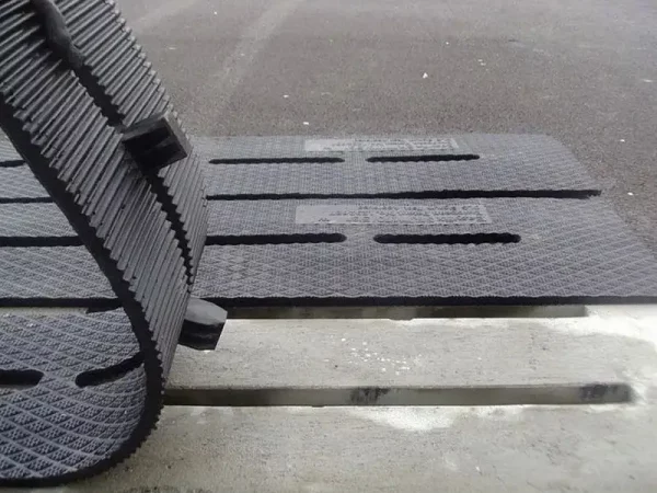EASY FIX: Easy to install cattle mat