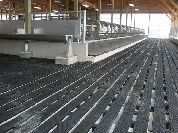 EsayFix: mat for concrete slats in the barn