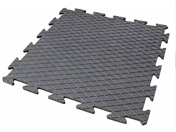 Clip Super: Heavy duty interlocking rubber tile